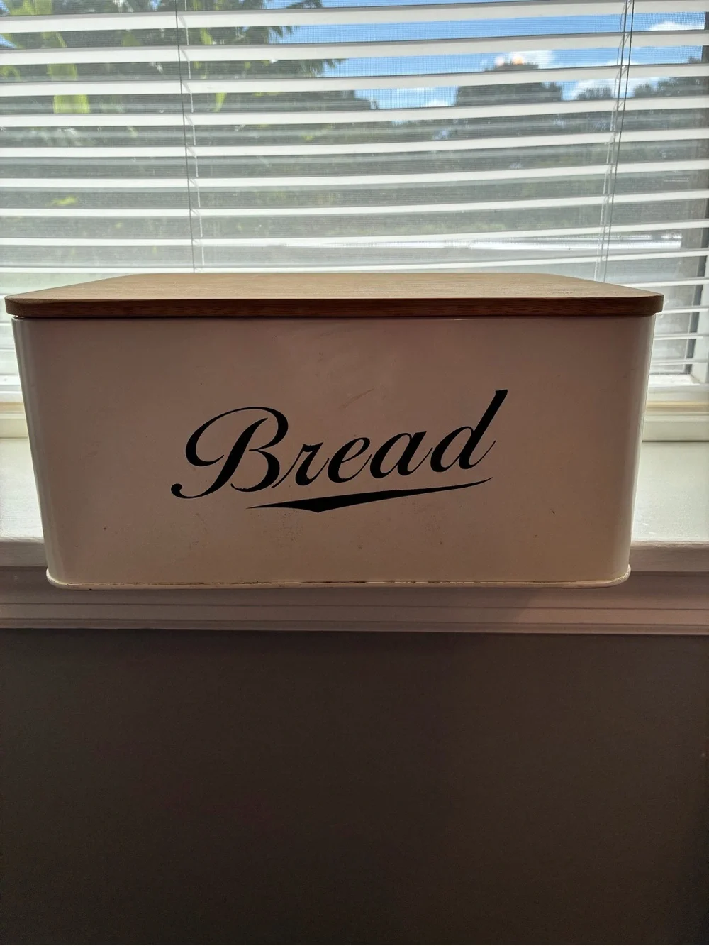 White Bread Box with Natural Wood Lid - Stylish Kitchen Storage